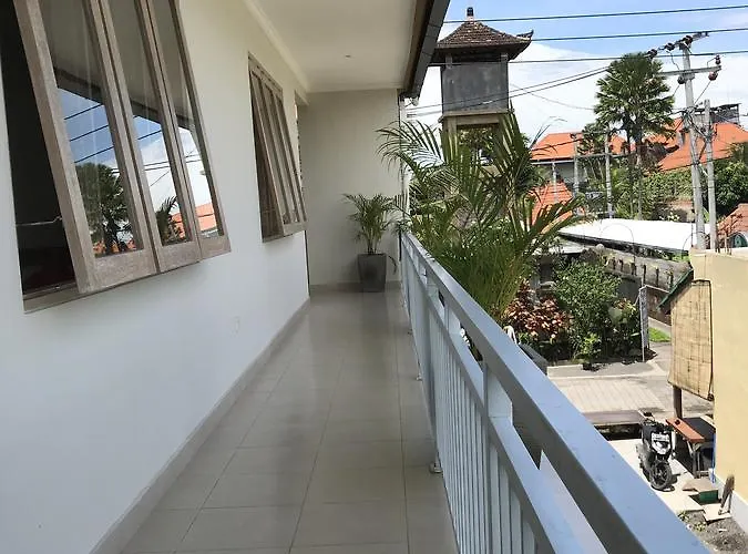 Pondok Ekasari Bed & Breakfast